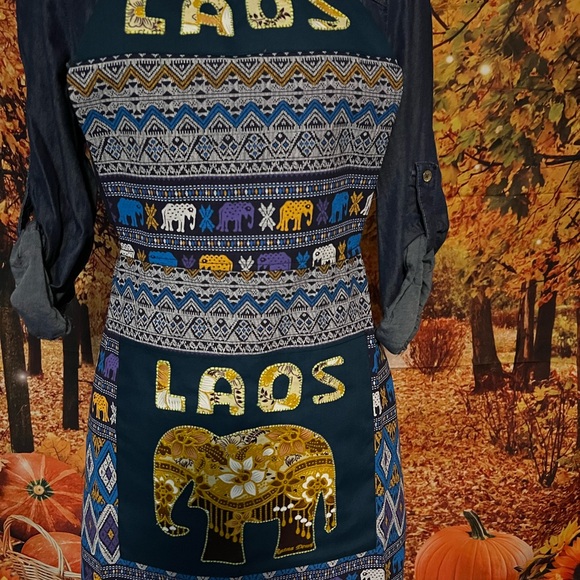 Aprons - Picture 11 of 16